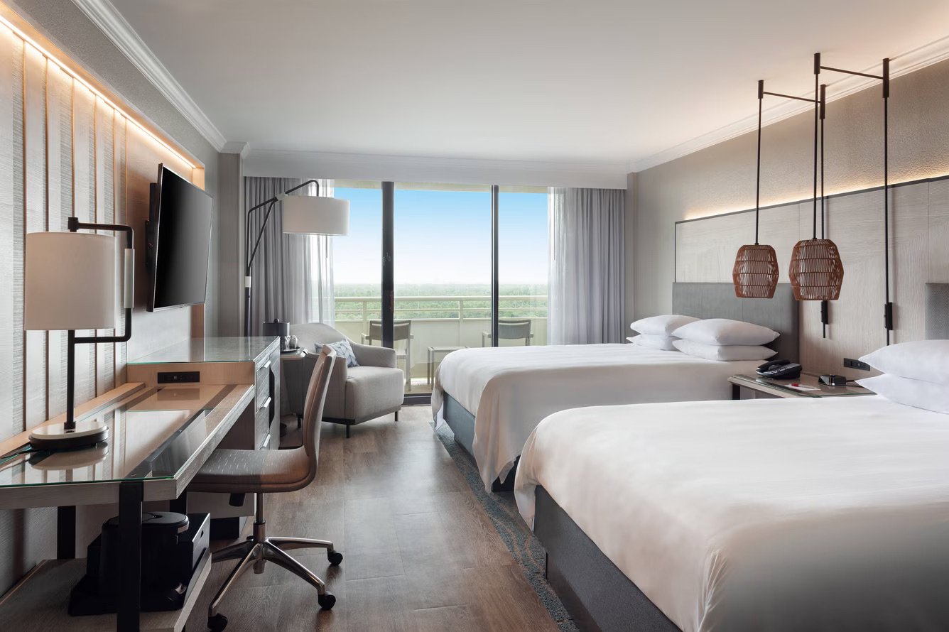 Orlando-Marriott-Room-01